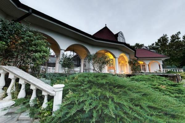 Kertvarosi Csaladi Haz Budapest Exterior foto